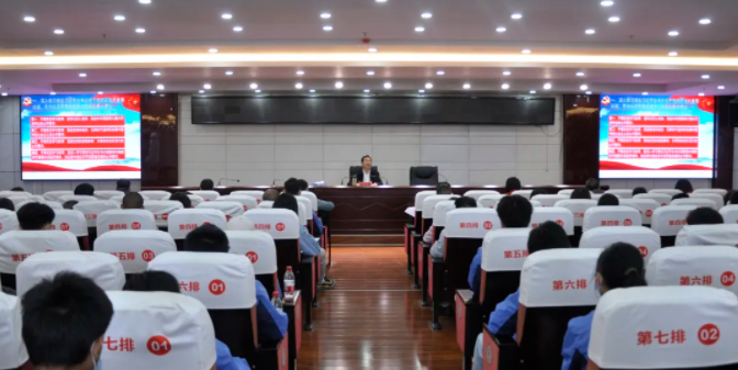 市政府副市長(zhǎng)，市委政法委書記，市公安局黨委書記、局長(zhǎng)王治軍赴我院開展黨史學(xué)習(xí)教育宣講