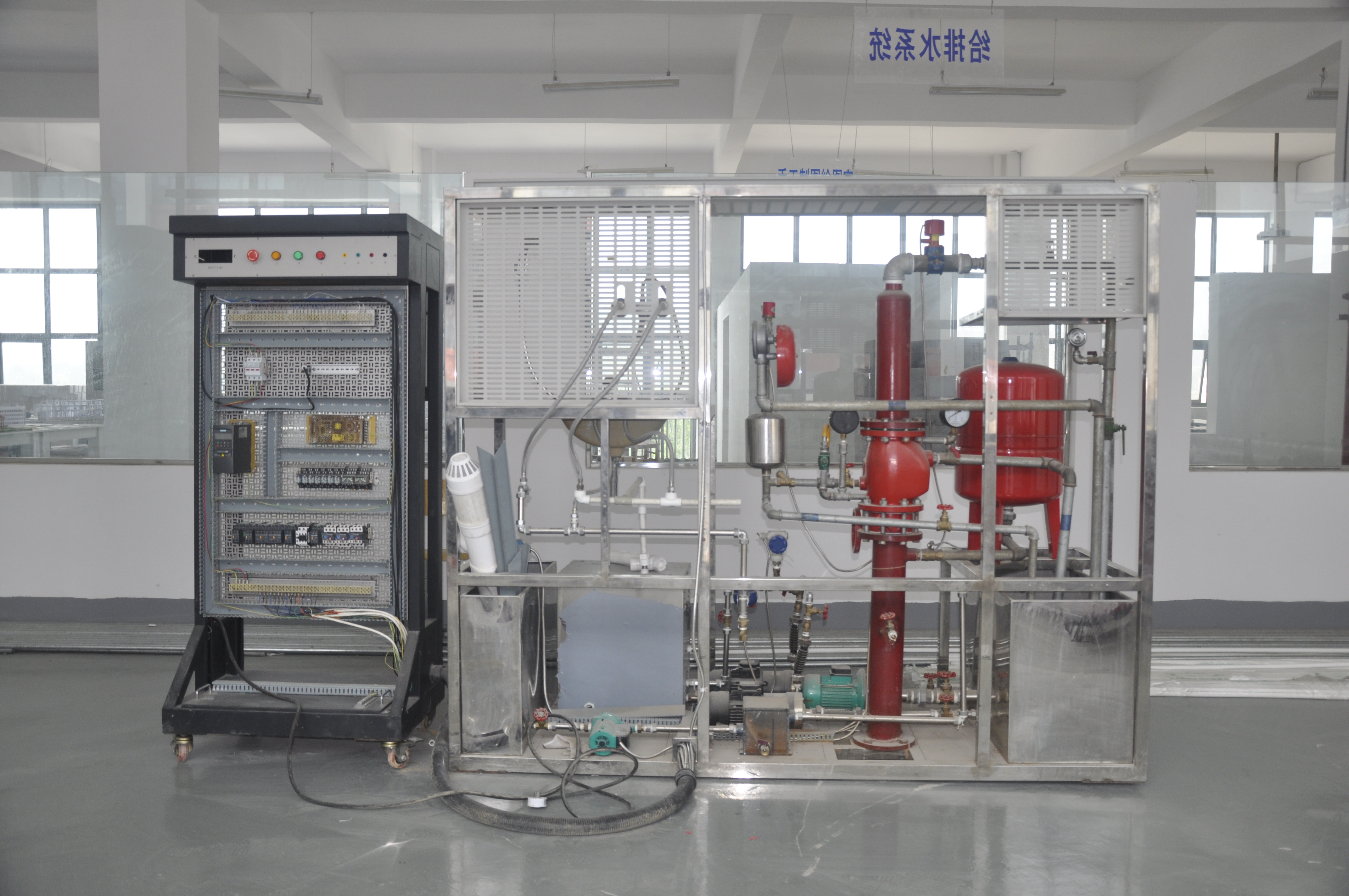 土木工程系教師風采