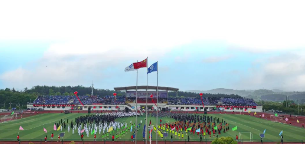 第二屆校園文化藝術(shù)節(jié)、第三屆田徑運(yùn)動(dòng)會(huì)正式開(kāi)幕！